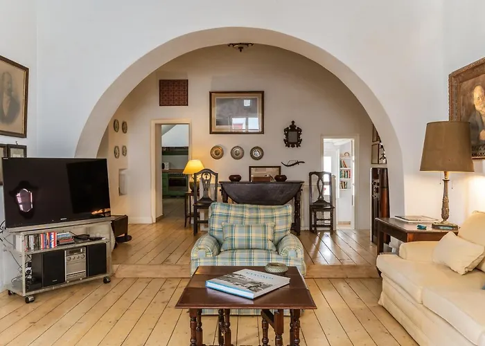 Cambanis Casa de Férias